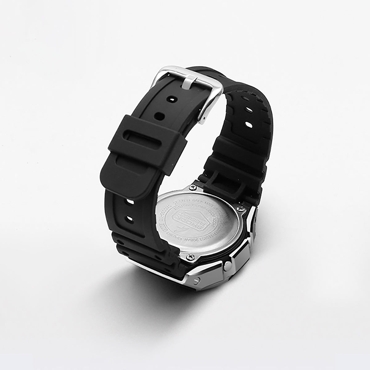 5600 MOD CASE-FANG SILVER